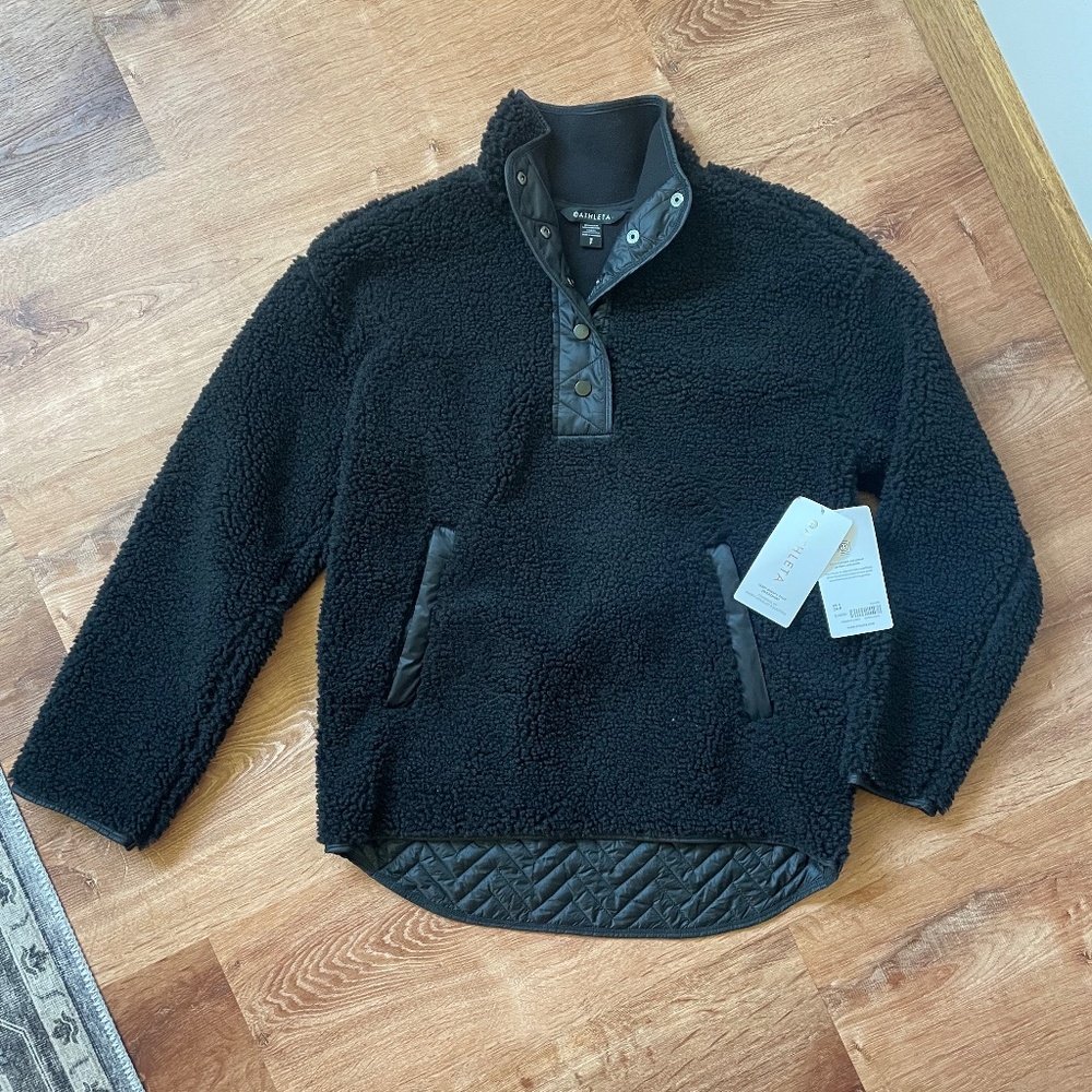 NWT Woman’s Athleta Sherpa Snap Pullover Size Small